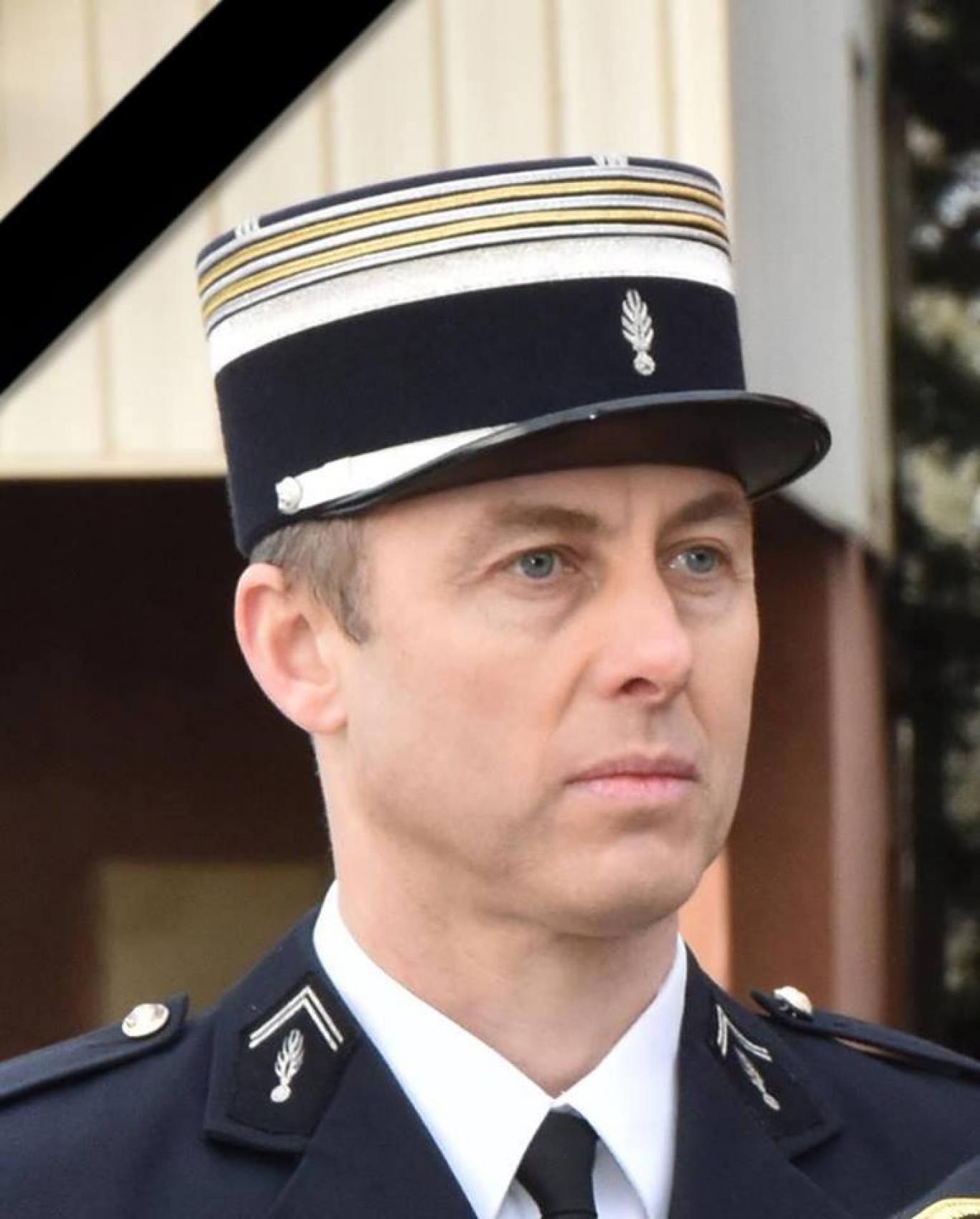 Hommage à Arnaud Beltrame